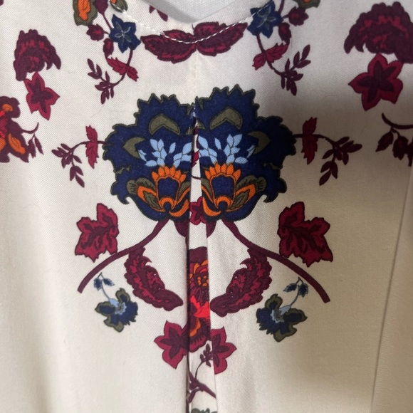 Cream Flowey Dress Floral Accent Print Lined Decorative Keyhole Back Neck - Picture 5 of 7